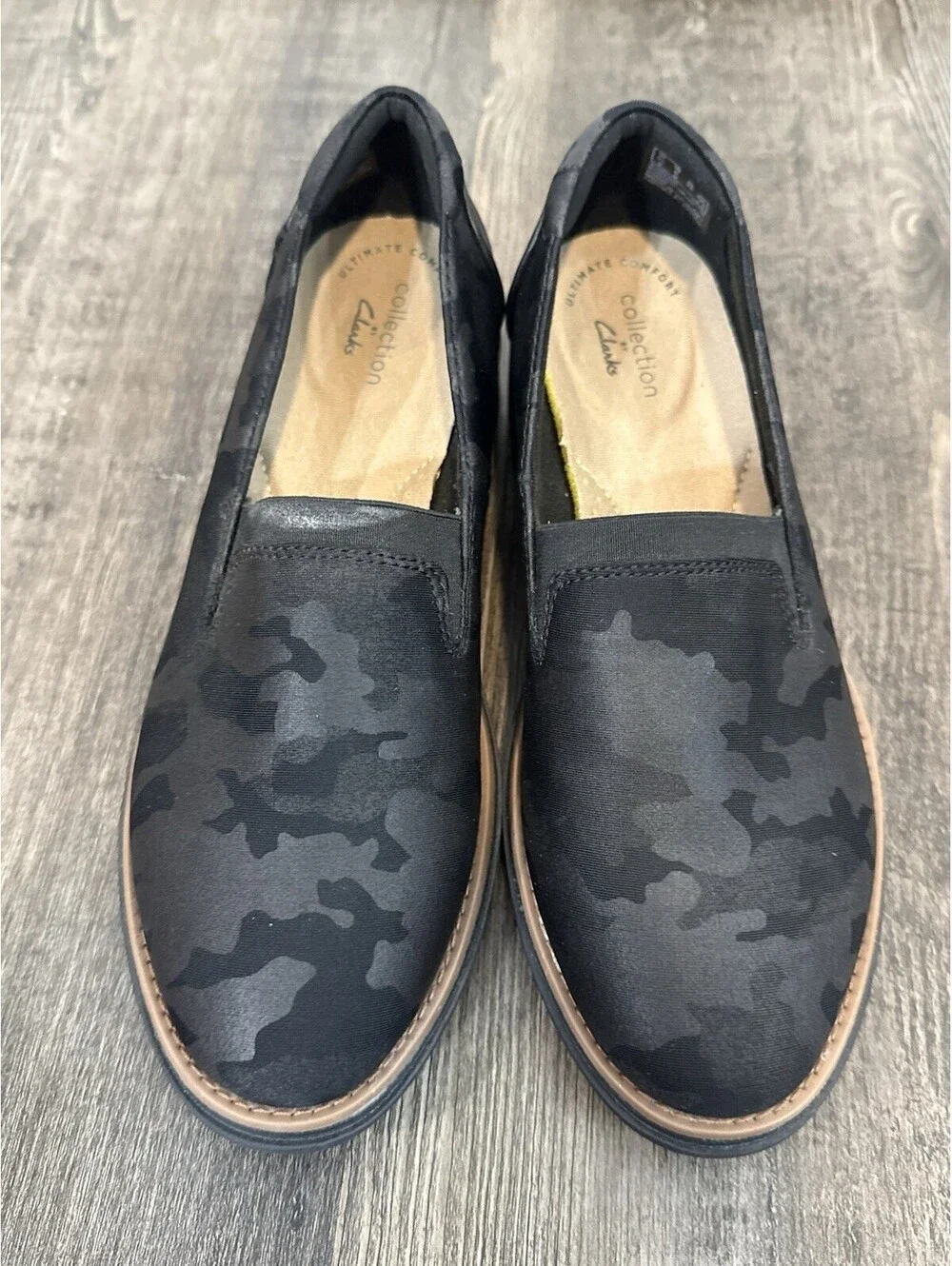 Clark's Women's Collection Sharon Dolly Wedge Pump Camo Slip-On Shoes size 6M